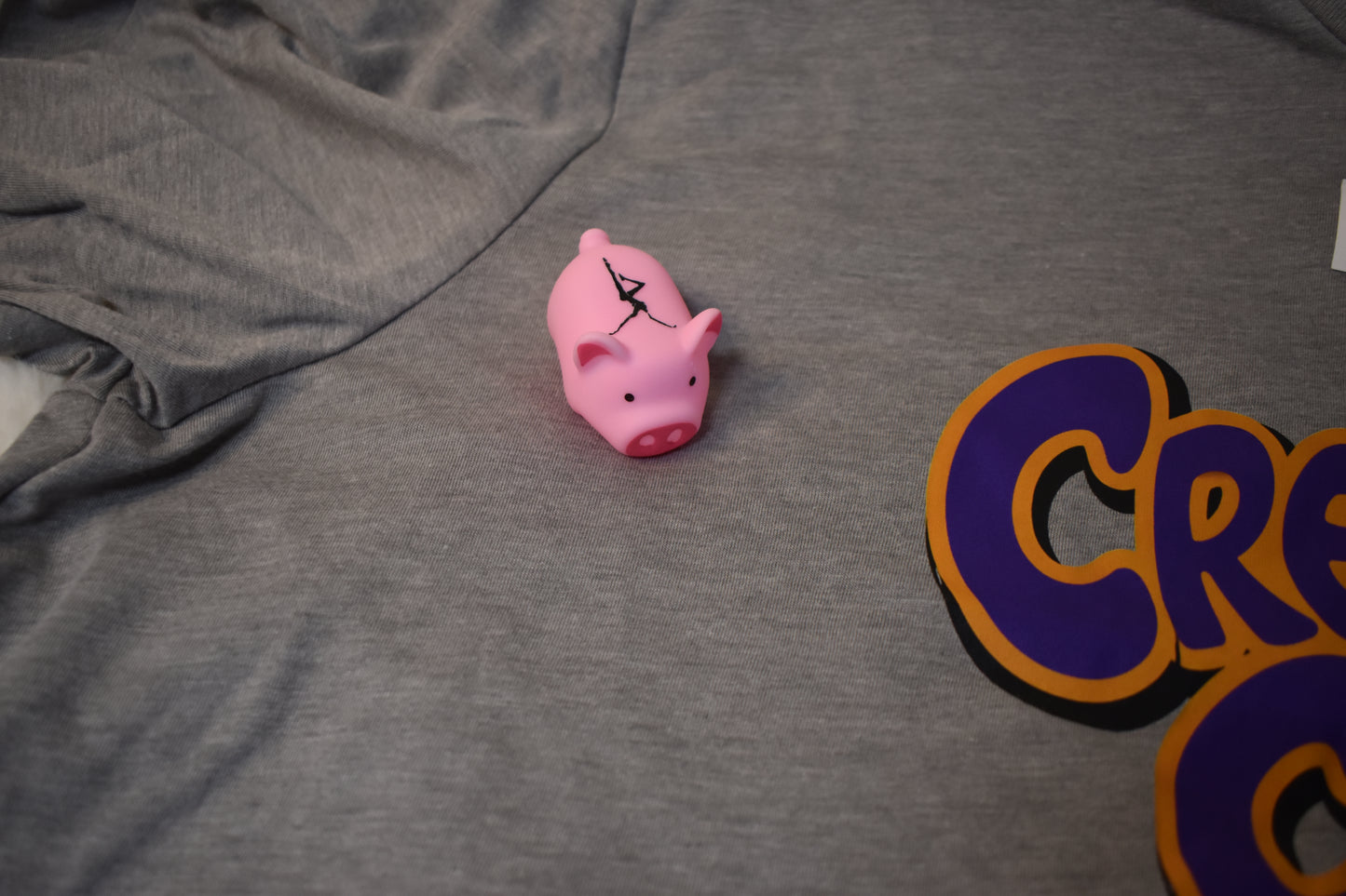 Zoinks Overstock Package – Unisex T-Shirt, Two Zoinks Stickers, and Free Pig