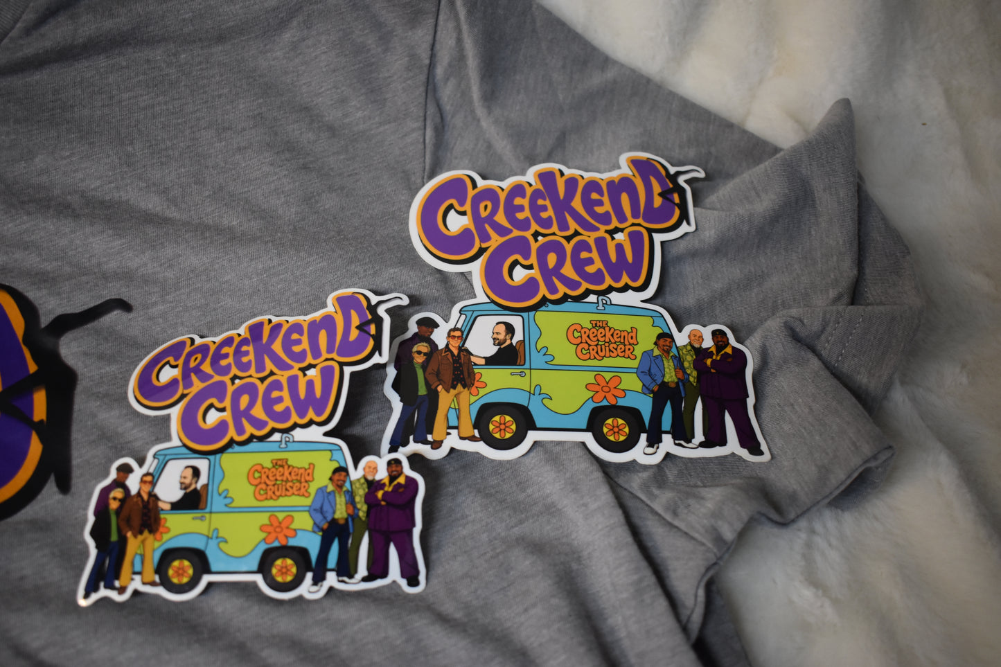 Zoinks Overstock Package – Unisex T-Shirt, Two Zoinks Stickers, and Free Pig